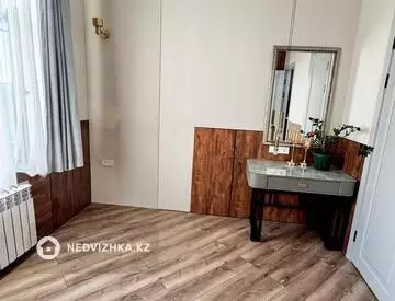 3-комнатная квартира, этаж 9 из 12, 60 м², миниатюра 12