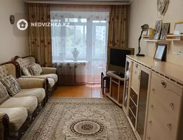 3-комнатная квартира, этаж 3 из 5, 60 м²