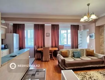 2-комнатная квартира, этаж 8 из 9, 50 м²