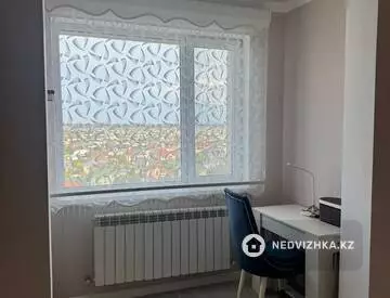 4-комнатная квартира, этаж 12 из 12, 104 м², миниатюра 6
