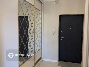 4-комнатная квартира, этаж 12 из 12, 104 м², миниатюра 11