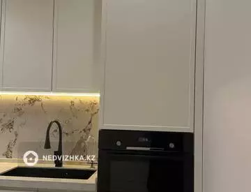 3-комнатная квартира, этаж 5 из 12, 79 м², миниатюра 9