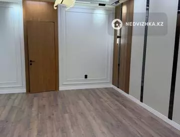 3-комнатная квартира, этаж 5 из 12, 79 м², миниатюра 12