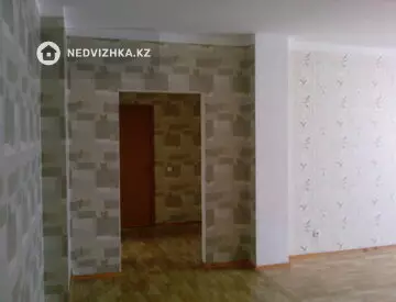 3-комнатная квартира, этаж 3 из 9, 94 м²
