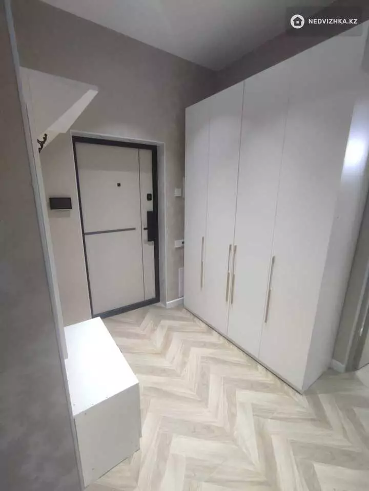 2-комнатная квартира, этаж 2 из 9, 48 м²