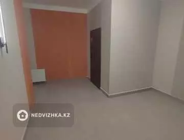 2-комнатная квартира, этаж 2 из 9, 48 м², миниатюра 5