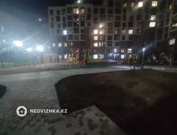 2-комнатная квартира, этаж 2 из 9, 48 м², миниатюра 12