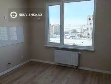 2-комнатная квартира, этаж 12 из 14, 52 м², миниатюра 5