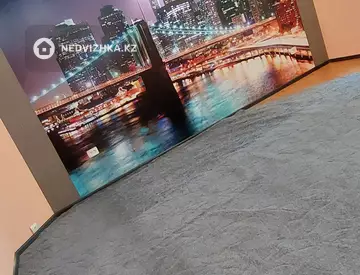 2-комнатная квартира, этаж 2 из 4, 60 м²