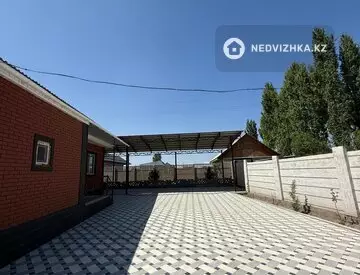 4-комнатный дом, 15 соток, 150 м²