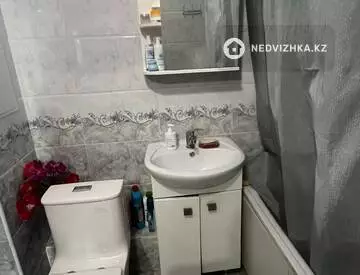 1-комнатная квартира, этаж 6 из 12, 35 м², миниатюра 6