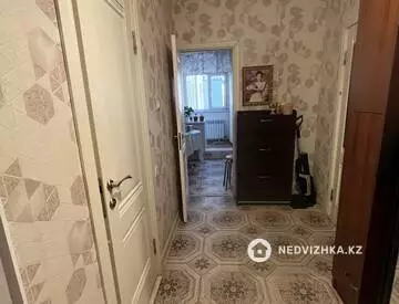 1-комнатная квартира, этаж 6 из 12, 35 м², миниатюра 7