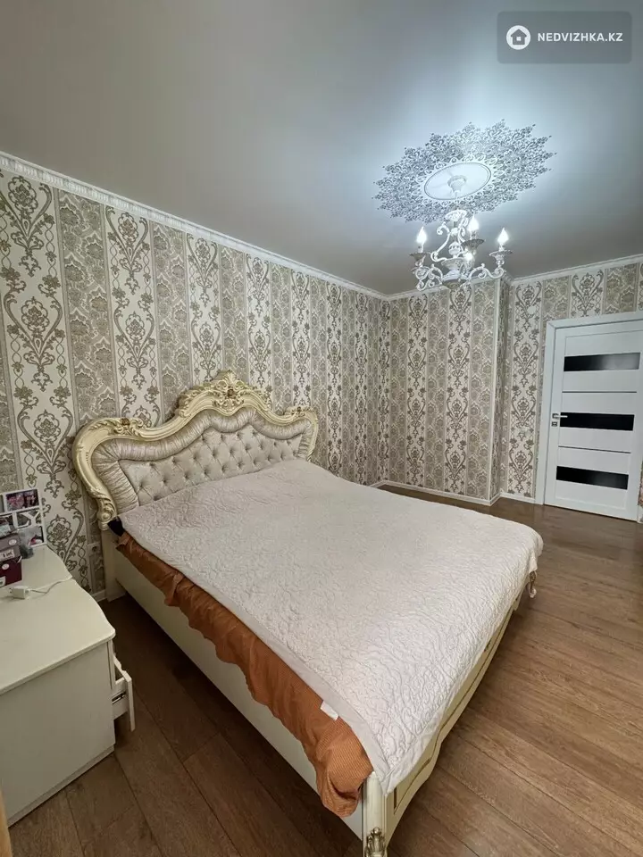 2-комнатная квартира, этаж 8 из 9, 70 м², фотография 5