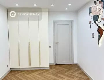 3-комнатная квартира, этаж 1 из 9, 97 м²