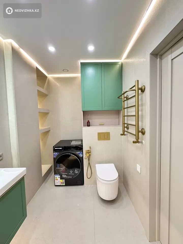 3-комнатная квартира, этаж 1 из 9, 97 м², фотография 5