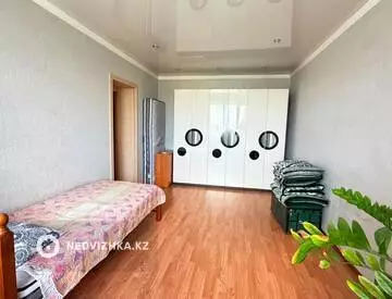 3-комнатная квартира, этаж 5 из 5, 96 м², миниатюра 12