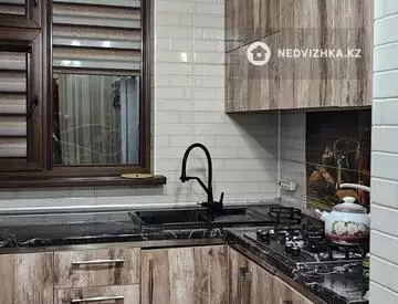 2-комнатная квартира, этаж 1 из 5, 58 м², миниатюра 6