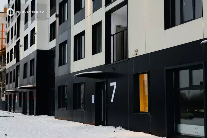 3-комнатная квартира, этаж 7 из 14, 91 м², фотография 5