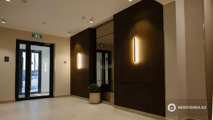 3-комнатная квартира, этаж 7 из 14, 91 м², фотография 3