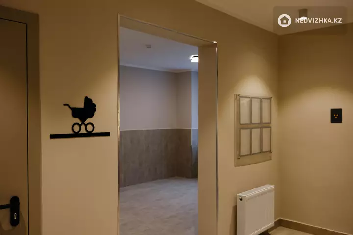3-комнатная квартира, этаж 7 из 14, 91 м², фотография 2