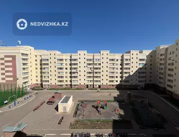 2-комнатная квартира, этаж 7 из 8, 62 м², миниатюра 1