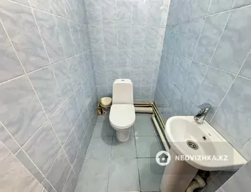 2-комнатная квартира, этаж 7 из 8, 62 м², миниатюра 4