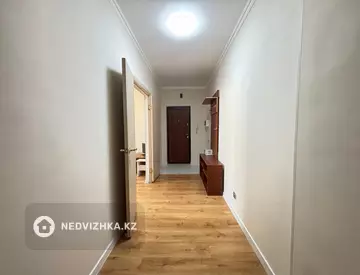 2-комнатная квартира, этаж 7 из 8, 62 м², миниатюра 7