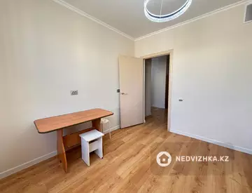 2-комнатная квартира, этаж 7 из 8, 62 м², миниатюра 12