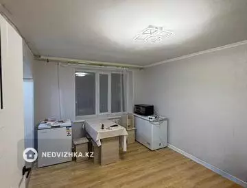 3-комнатная квартира, этаж 4 из 4, 61 м², миниатюра 10