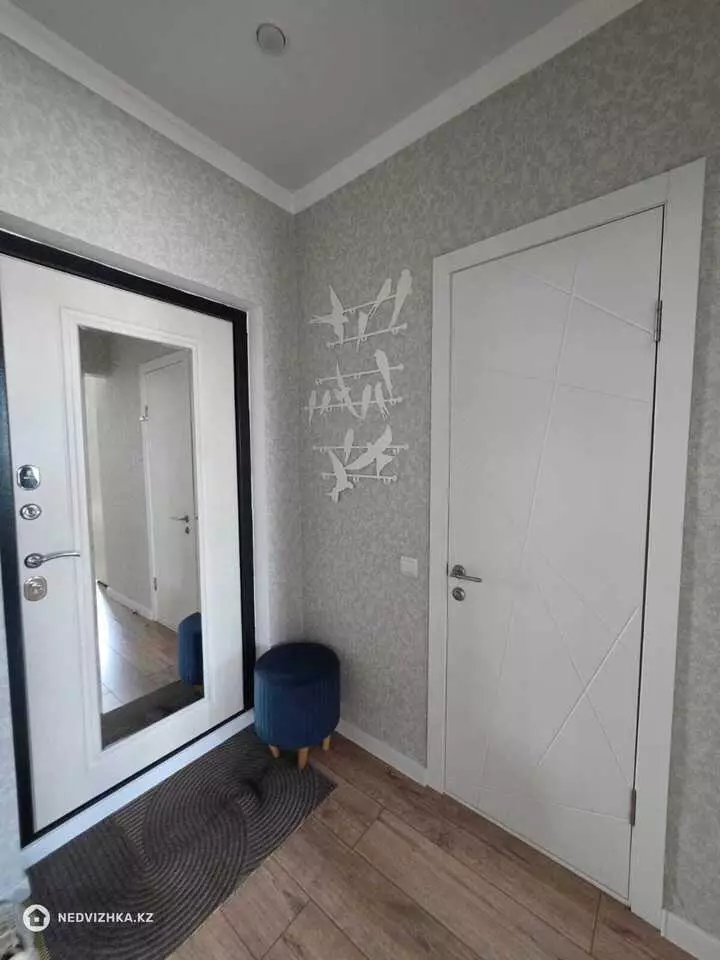 1-комнатная квартира, этаж 7 из 16, 32 м², фотография 4