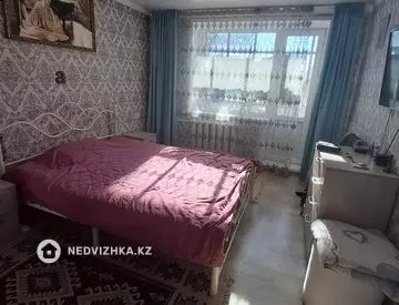 4-комнатная квартира, этаж 4 из 6, 102 м²