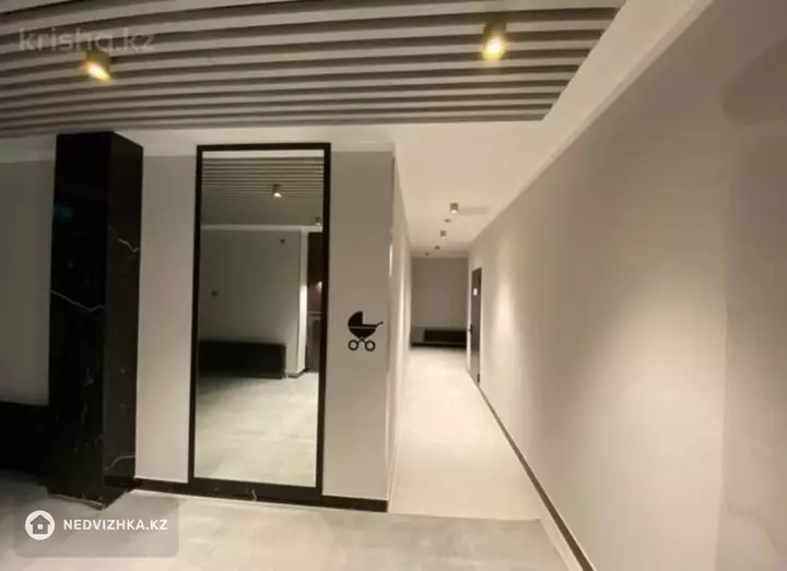 3-бөлмелі пәтер, қабат 13 барлық қабат саны 22, 83 м², 4-фотосурет