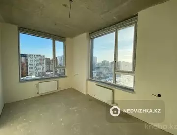 3-бөлмелі пәтер, қабат 13 барлық қабат саны 22, 83 м², 7-нобай