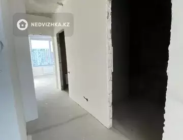 3-бөлмелі пәтер, қабат 13 барлық қабат саны 22, 83 м², 11-нобай