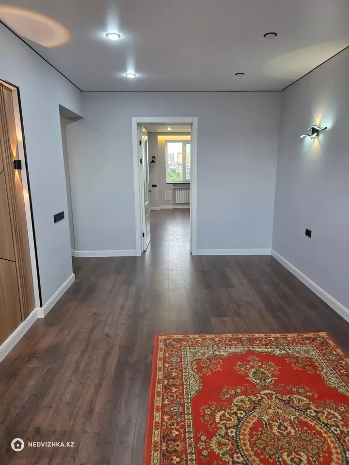 3-бөлмелі пәтер, қабат 5 барлық қабат саны 5, 63 м², 3-фотосурет