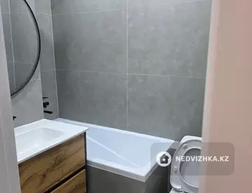 3-комнатная квартира, этаж 5 из 5, 63 м², миниатюра 7