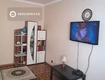2-комнатная квартира, этаж 3 из 6, 57 м²