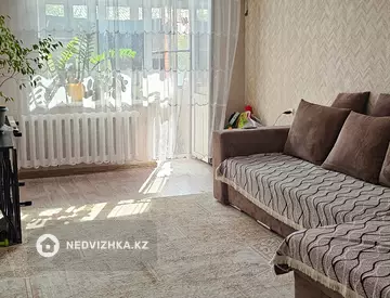2-комнатная квартира, этаж 5 из 5, 54 м², миниатюра 1