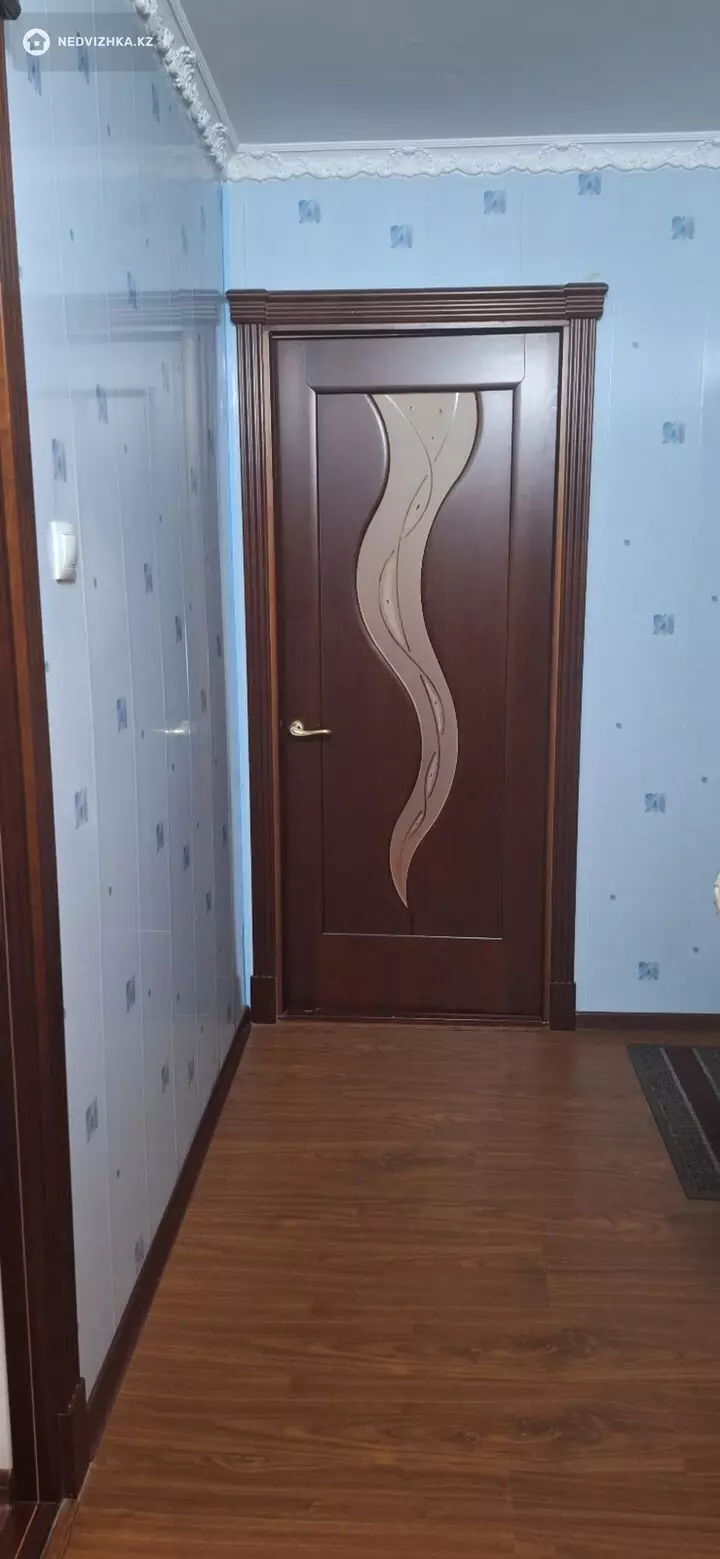 2-комнатная квартира, этаж 4 из 5, 48 м², фотография 2