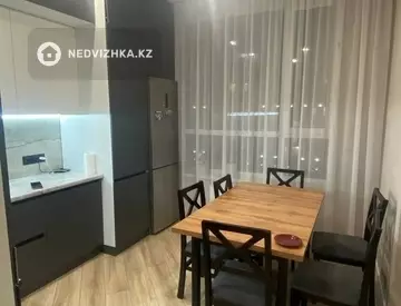 3-комнатная квартира, этаж 12 из 12, 86 м², миниатюра 2