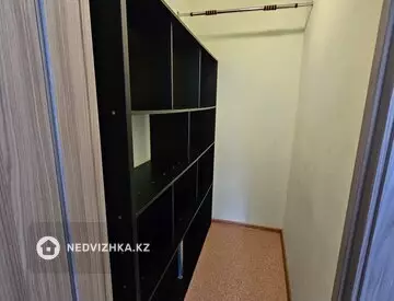 2-комнатная квартира, этаж 4 из 5, 60 м², миниатюра 5