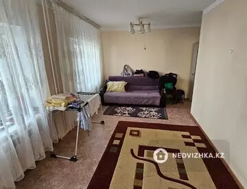 2-комнатная квартира, этаж 4 из 5, 60 м², миниатюра 7
