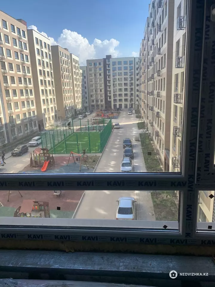 1-комнатная квартира, этаж 4 из 9, 48 м²