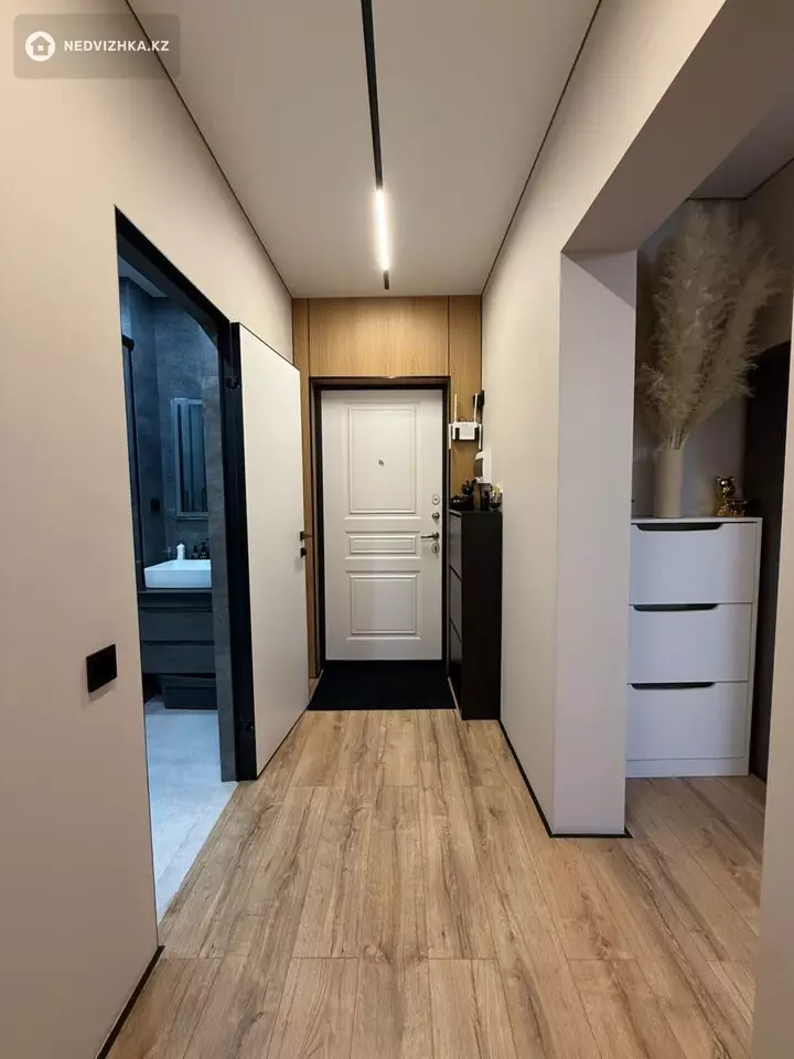 1-комнатная квартира, этаж 1 из 9, 43 м², фотография 4