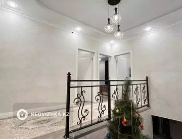 5-бөлмелі үй, 2 соттық, 120 м², 3-нобай