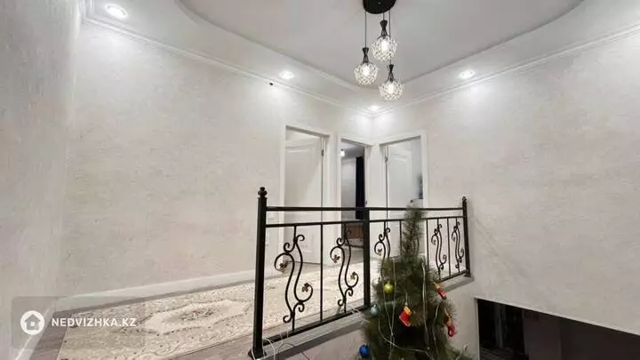 5-комнатный дом, 2 соток, 120 м², фотография 3