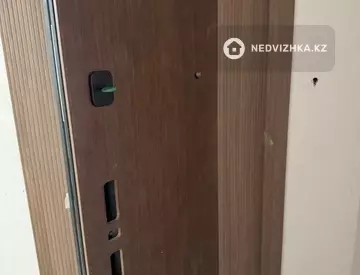 1-комнатная квартира, этаж 3 из 12, 35 м²