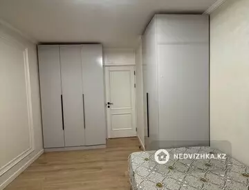 3-комнатная квартира, этаж 2 из 5, 57 м², миниатюра 5