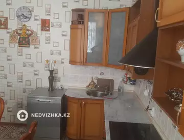 2-комнатная квартира, этаж 1 из 4, 82 м²