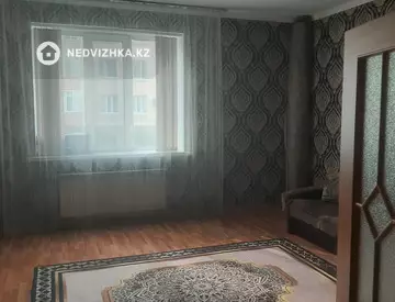 2-комнатная квартира, этаж 1 из 4, 82 м²